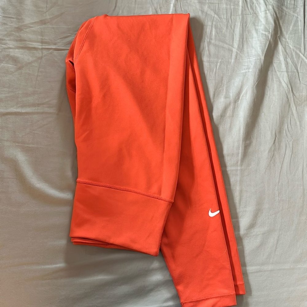 Lightly worn high rise Nike running leggings